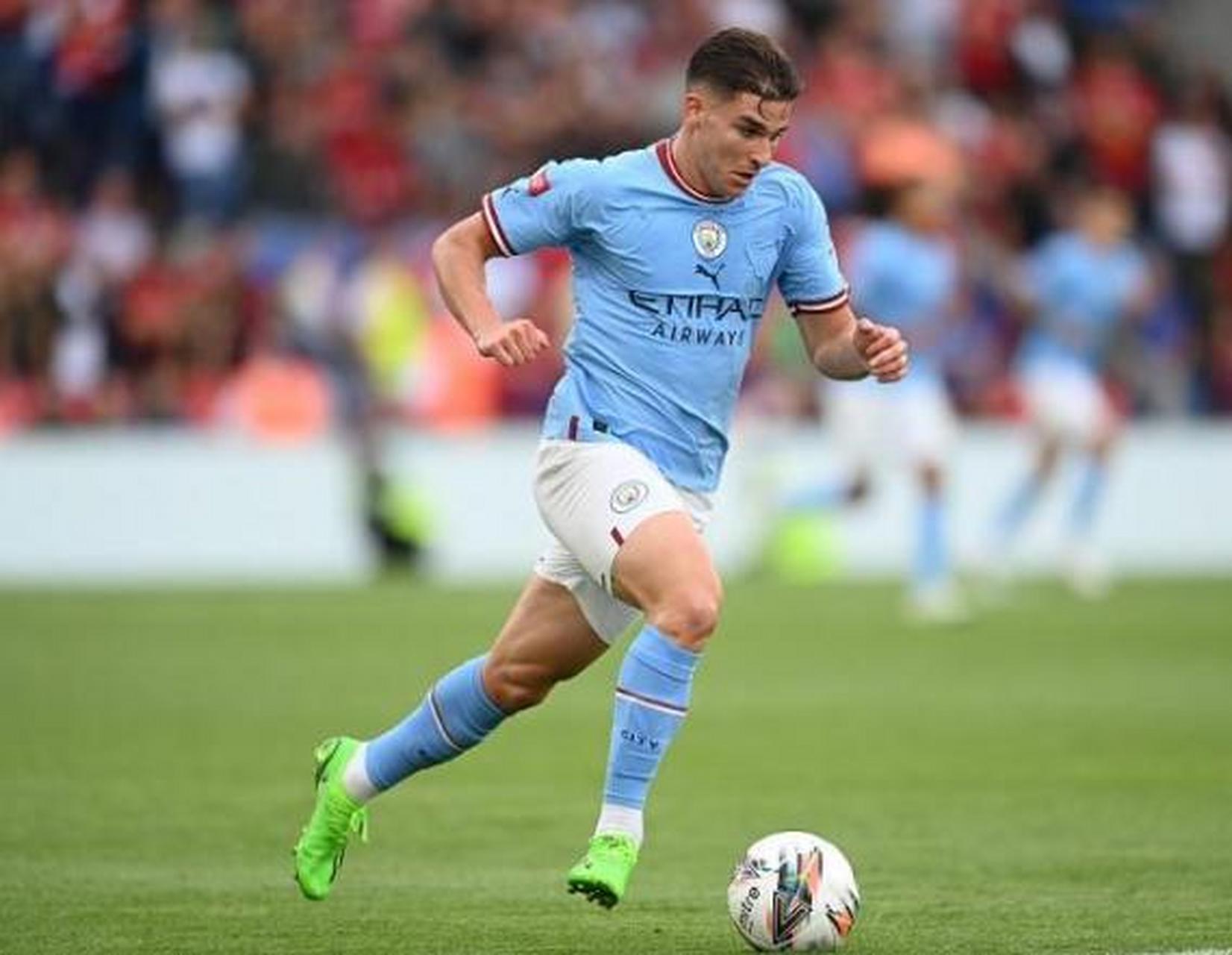 TheShy带队也未能做到！WBG改名后队伍首次晋级季后赛四强