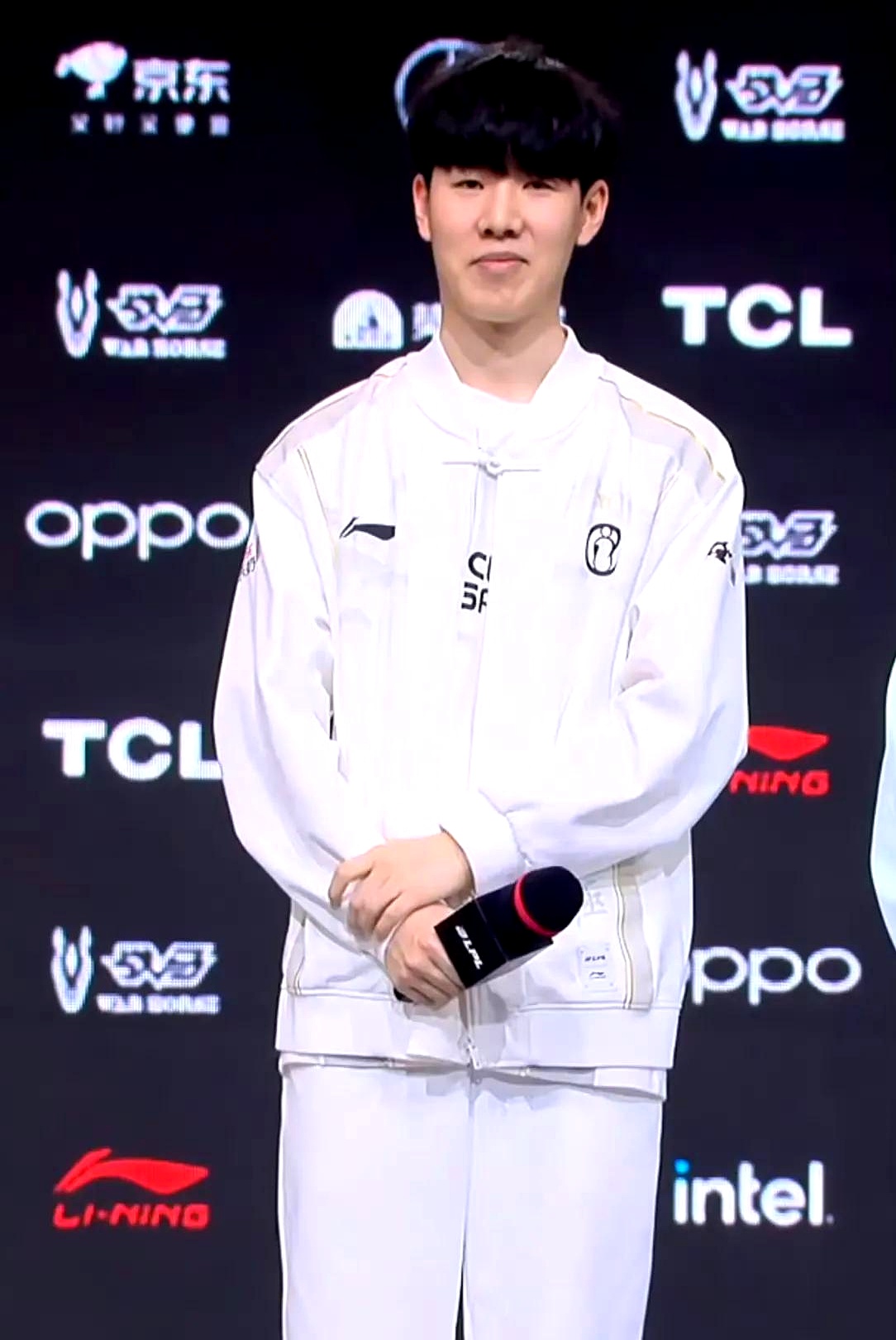 韩国队2比0战胜中国队，韩国队晋级亚运会LOL决赛